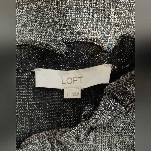 LOFT Grey & Black Tweed Sleeveless Sheath Dress Ruffle Neck & Sleeves. Cotton - Picture 3 of 9